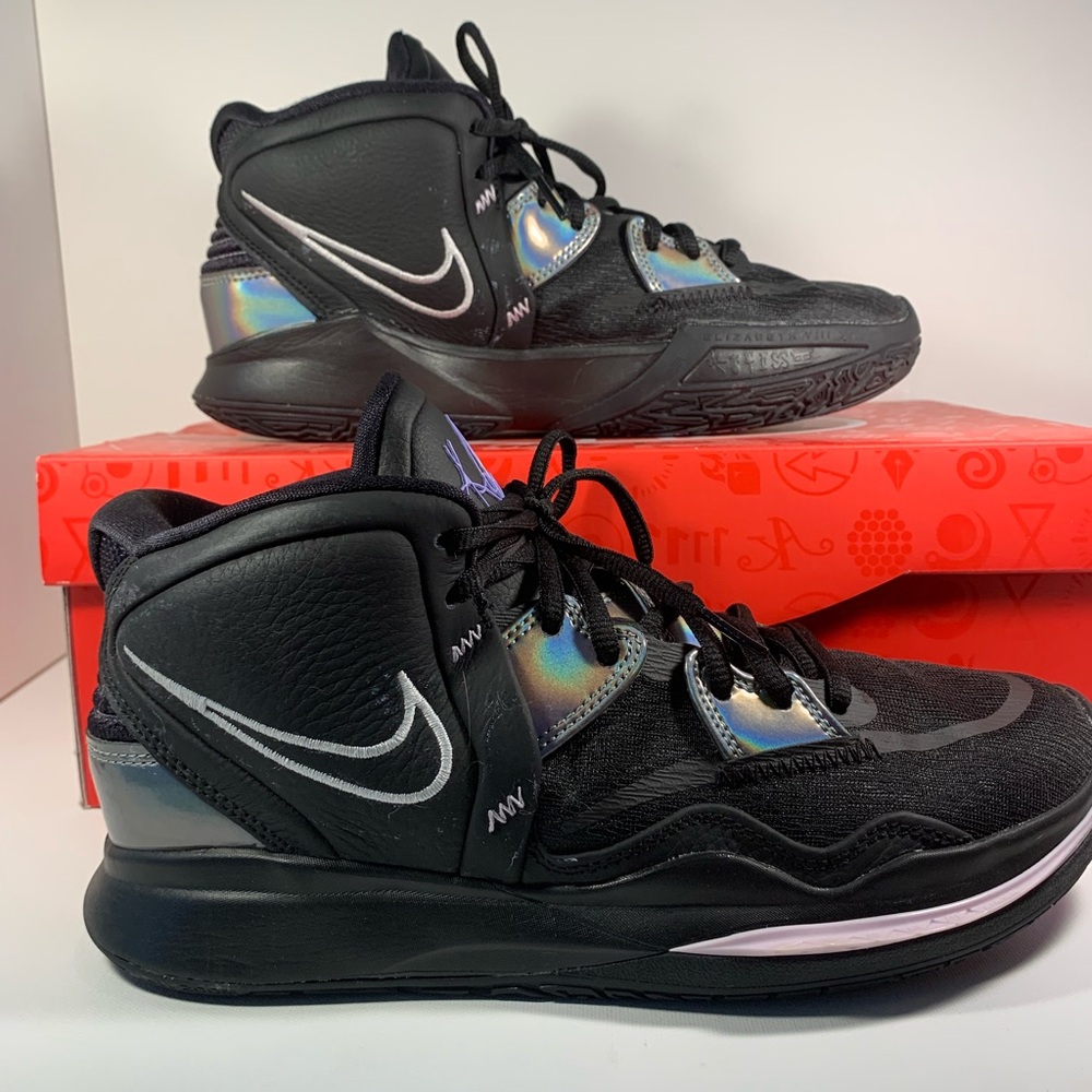 Men’s 9 Kyrie Infinity